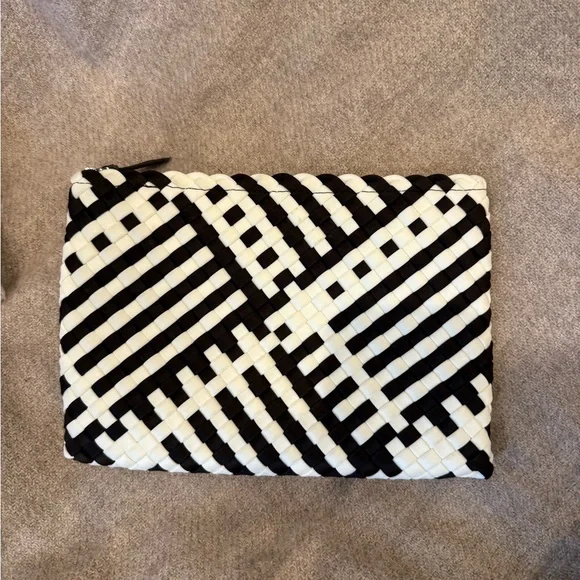 Naghedi St. Barths Medium Tote Striped Geo - Picture 6 of 7